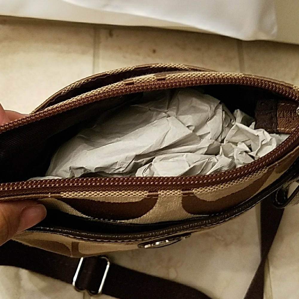 Coach - Picture 2 of 2